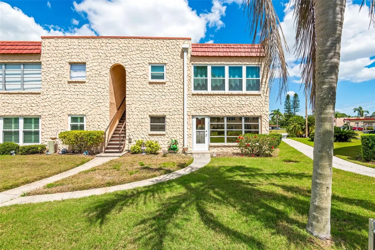 101 Dogwood Circle, Seminole, FL 33777 - #1