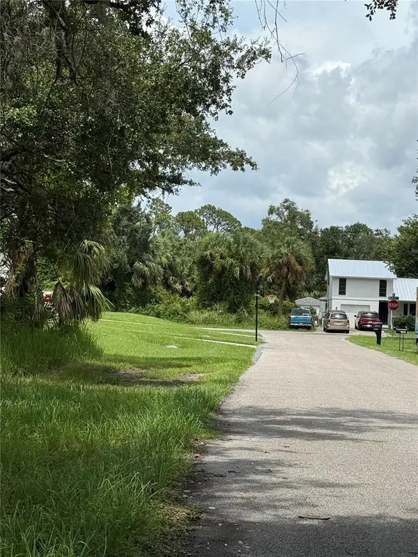 20249 Renwick Avenue, PORT CHARLOTTE, FL 33954