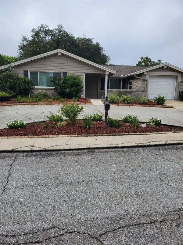 8502 Arrowhead Drive, HUDSON, FL 34667
