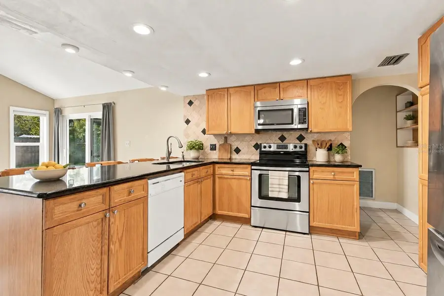 11093 117th Street, Seminole, FL 33778 - #2