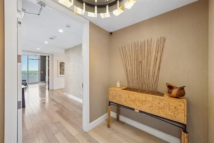 3401 Bayshore Boulevard #1204, Tampa, FL 33629 - #3
