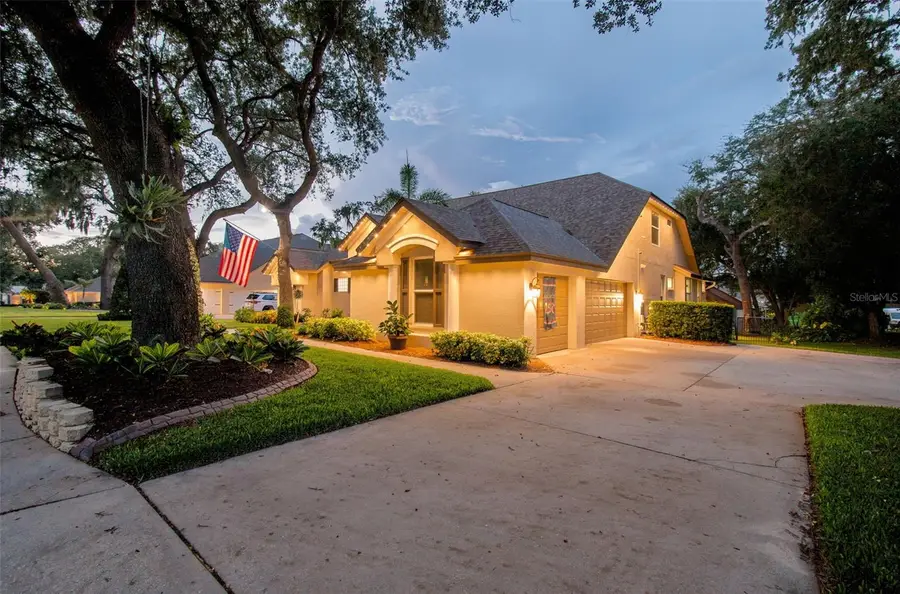 5105 Sylvan Oaks Drive, Valrico, FL 33596 - #3