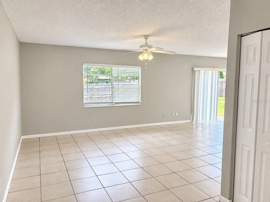 432 Regal Park Drive, Valrico, FL 33594 - #3