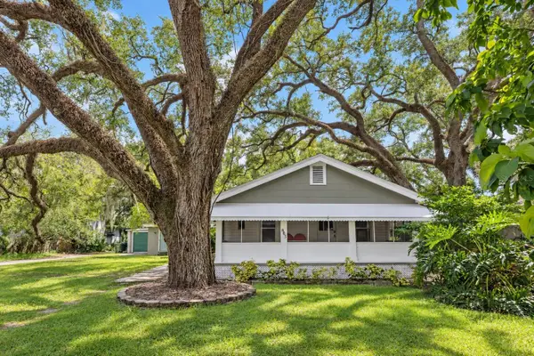 805 E Lambright Street, TAMPA, FL 33604
