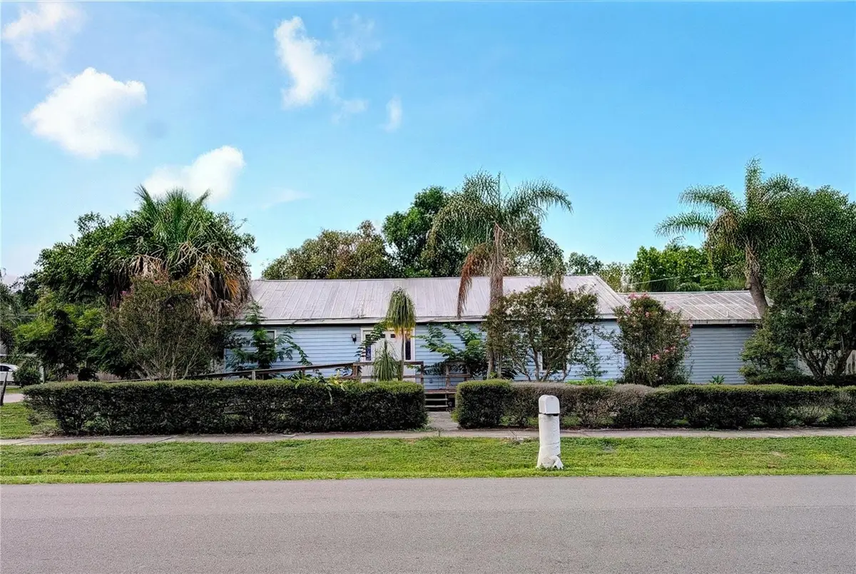 2915 W Ballast Point Boulevard, Tampa, FL 33611 - #1