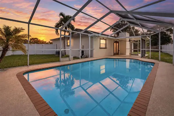 7892 Sundown Drive N, ST PETERSBURG, FL 33709