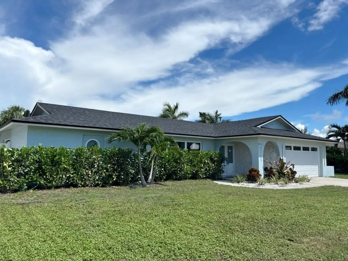4568 40th Street S, Saint Petersburg, FL 33711 - #1