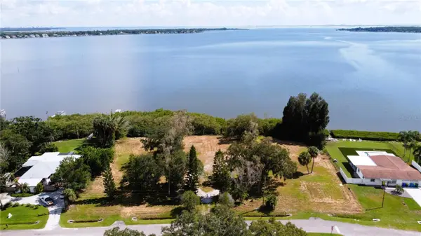 3825 Shore Boulevard, OLDSMAR, FL 34677