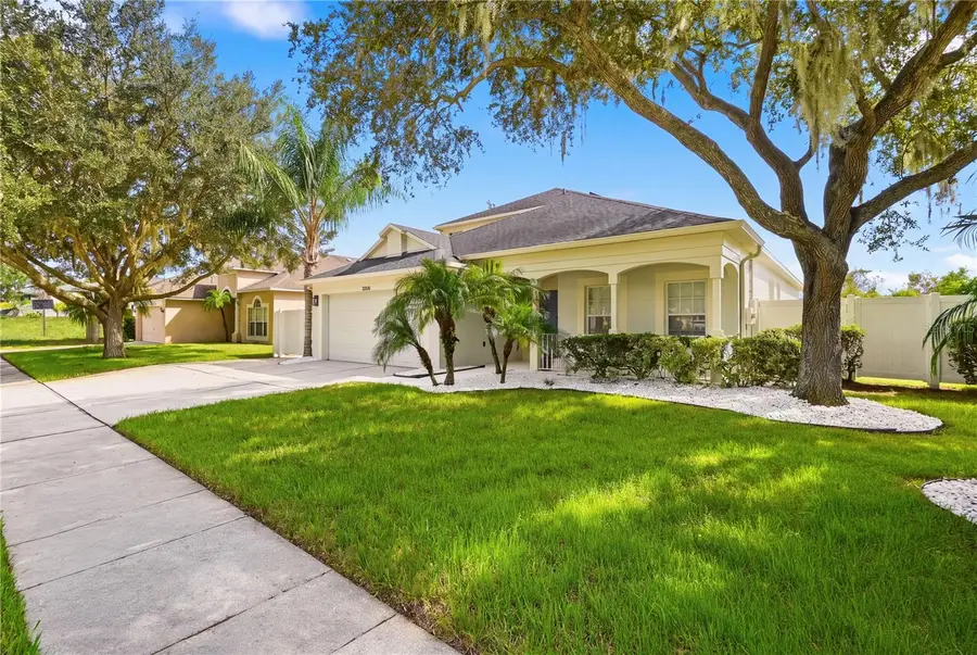 22536 Laureldale Drive, Lutz, FL 33549 - #2