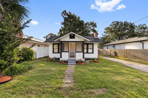 8705 N 13th Street, TAMPA, FL 33604