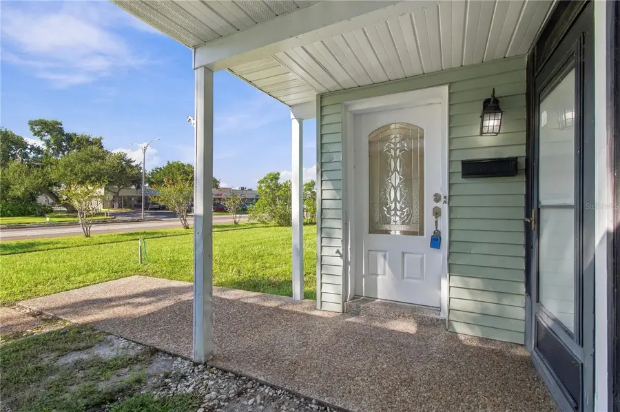 10312 Lake Carroll Way, Tampa, FL 33618 - #2