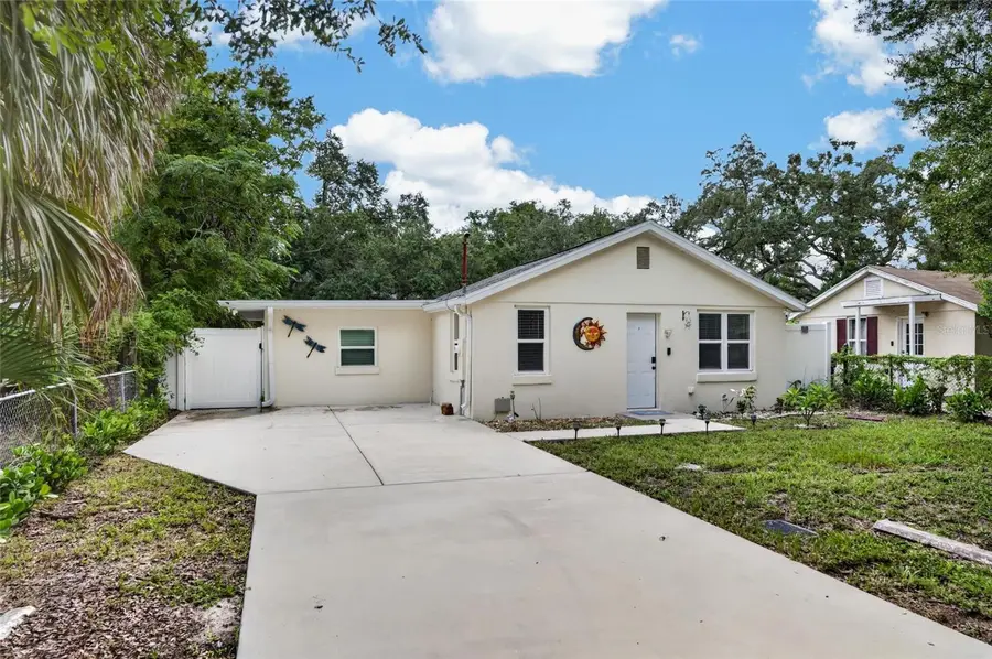 3720 W Elrod Avenue, Tampa, FL 33611 - #2