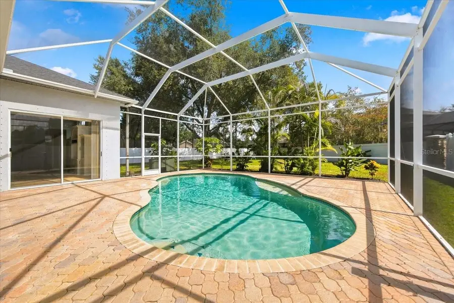 15019 Lake Emerald Boulevard, Tampa, FL 33618 - #3