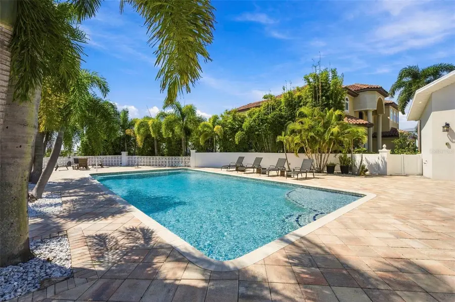 3905 Fontainebleau Drive, Tampa, FL 33634 - #3