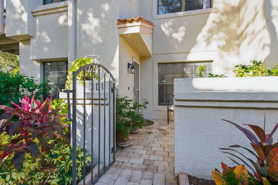 301 Los Prados Drive #301, Safety Harbor, FL 34695 - #2