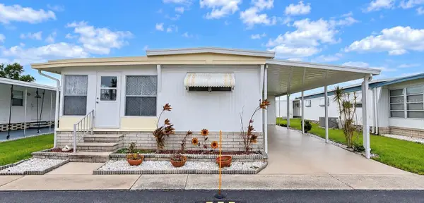 41 Pindo Palm Street E #41, LARGO, FL 33770