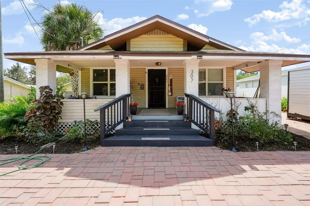 307 W Cherry Street, Plant City, FL 33563 - #1