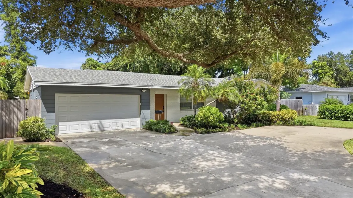 6675 Colony Drive S, Saint Petersburg, FL 33705 - #1