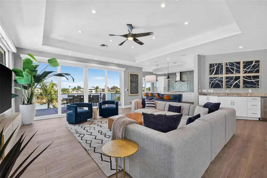10209 Gulf Boulevard, Treasure Island, FL 33706 - #3