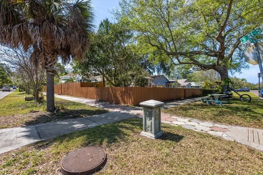 1901 3rd Street S, Saint Petersburg, FL 33705 - #2