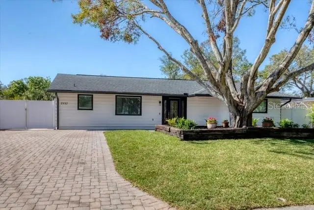 2553 E Paulstan Court, Sarasota, FL 34237 - #2