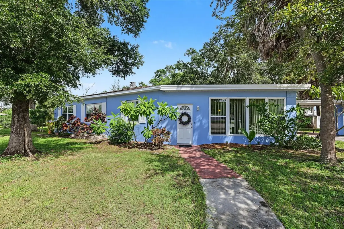4139 1st Street Ne, Saint Petersburg, FL 33703 - #1