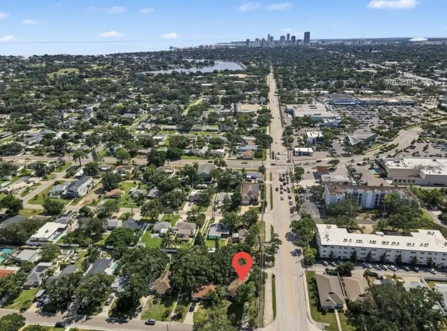 4139 1st Street Ne, Saint Petersburg, FL 33703 - #2
