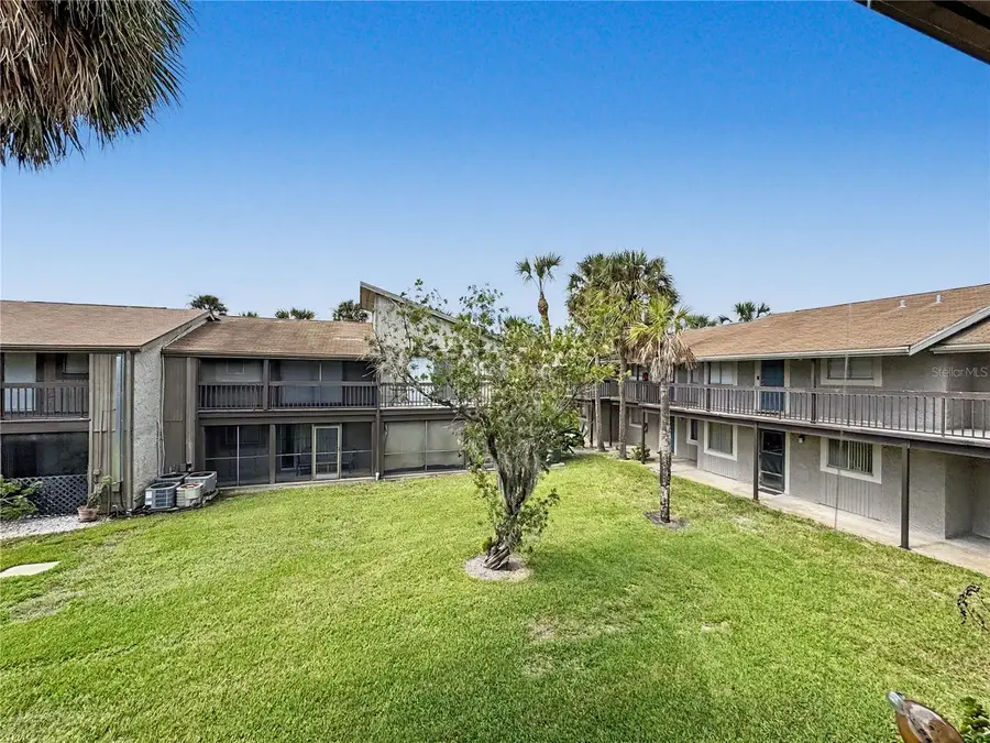 6328 Newtown Circle #B4, Tampa, FL 33615 - #2