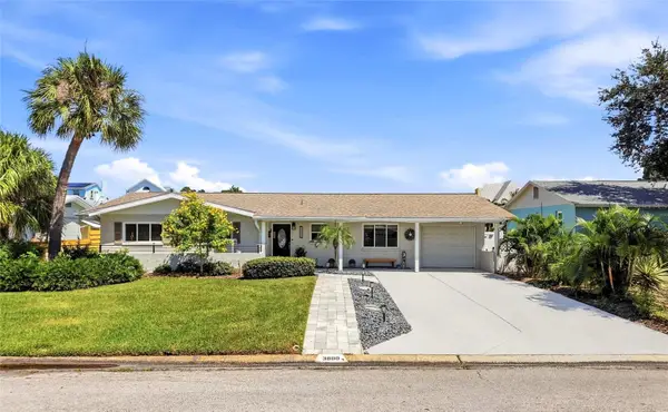 3800 Beach Drive Se, ST PETERSBURG, FL 33705