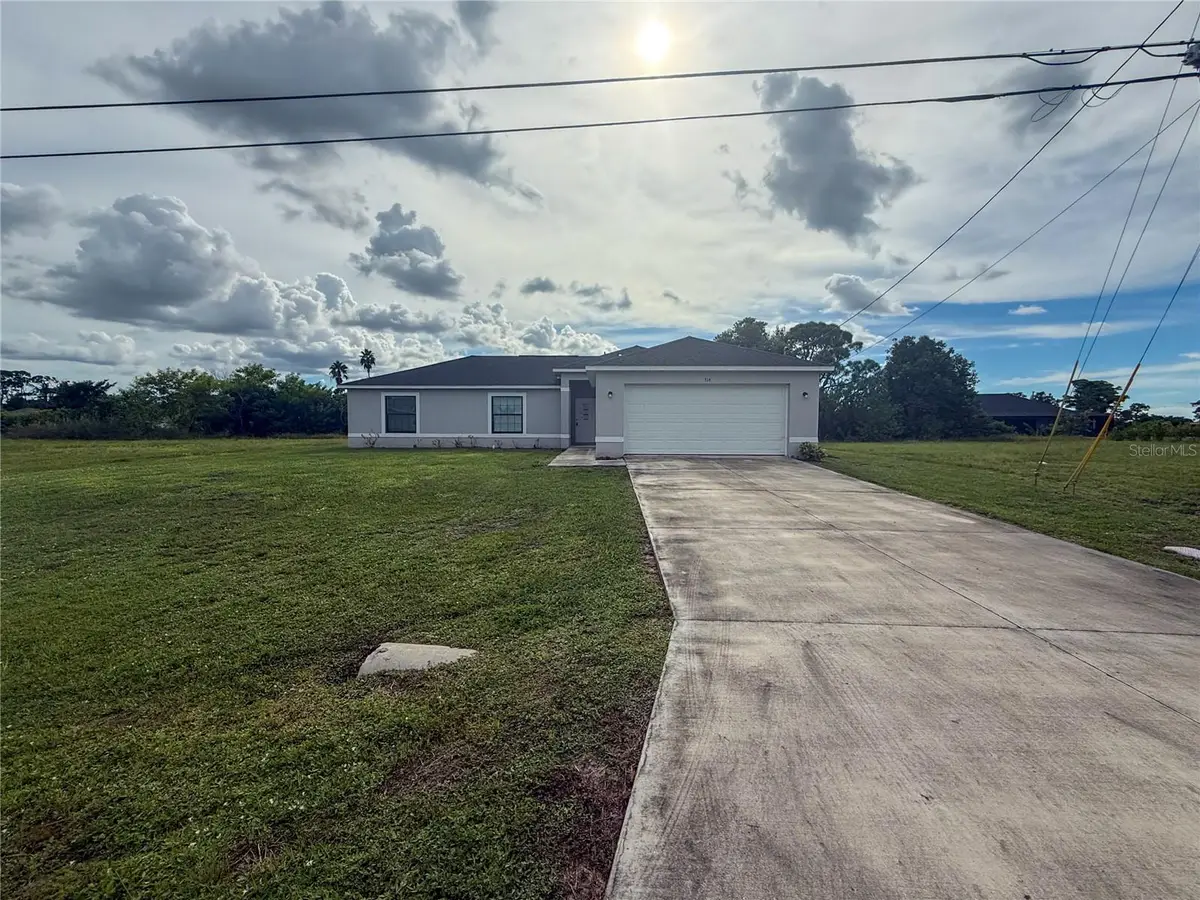 514 NE 5th Place, Cape Coral, FL 33909 - #1