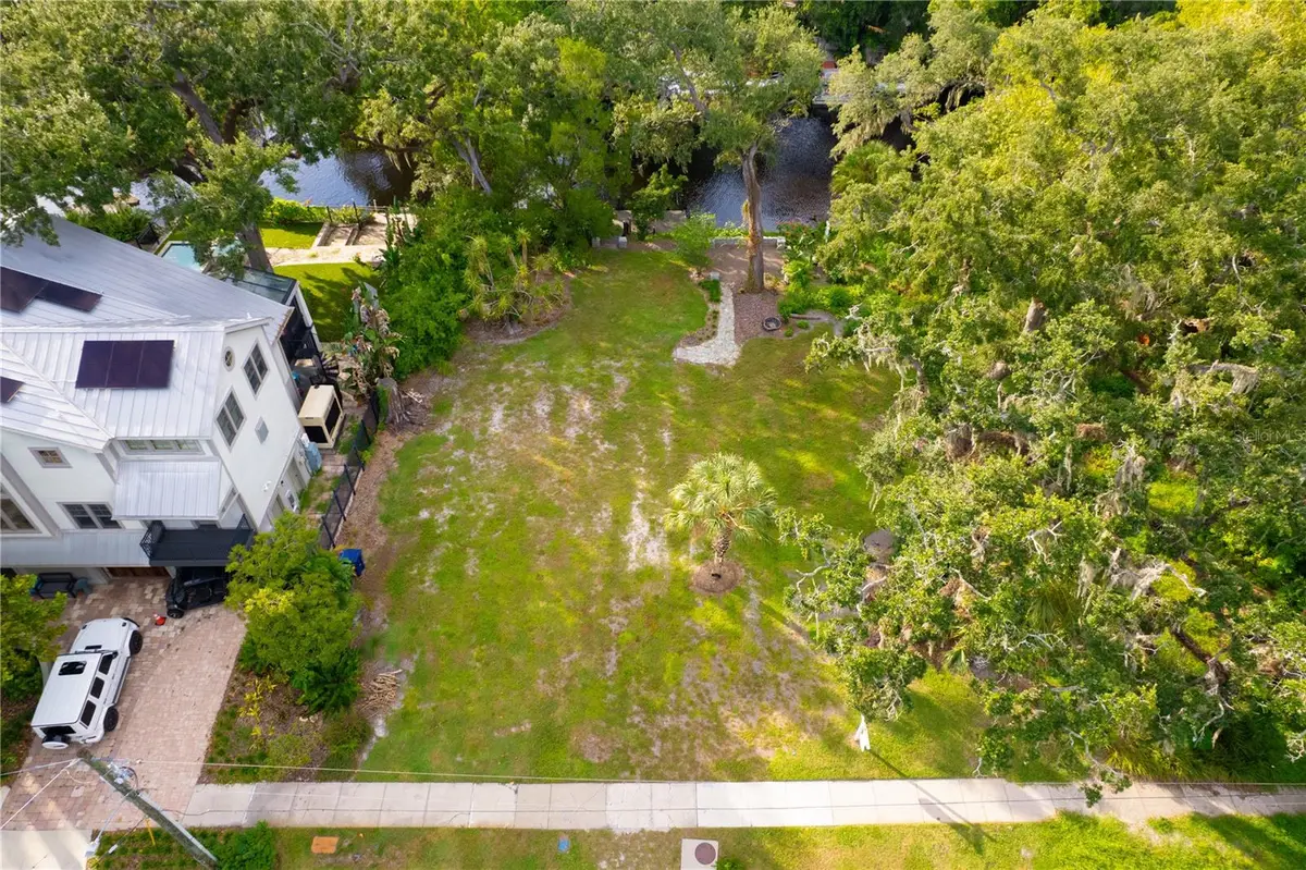 1214 E Park Cir, Tampa, FL 33604 - #1
