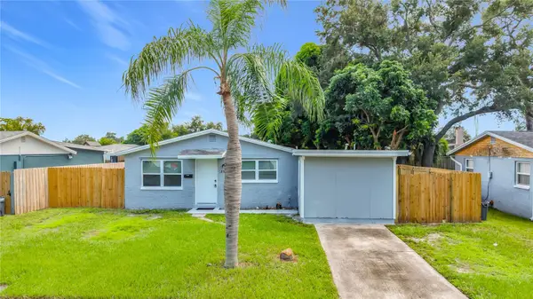 5896 92nd Avenue N, PINELLAS PARK, FL 33782