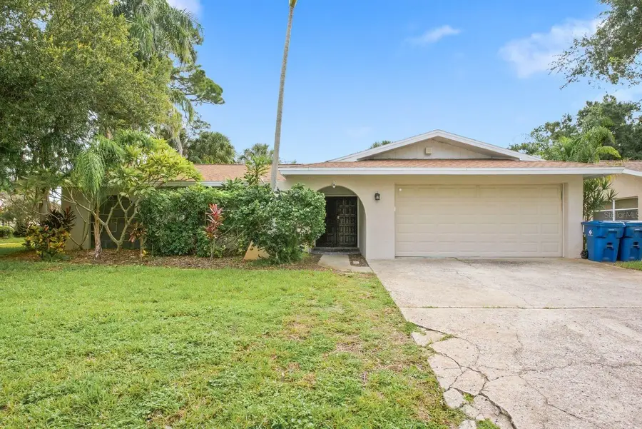 9165 136th Street, Seminole, FL 33776 - #2