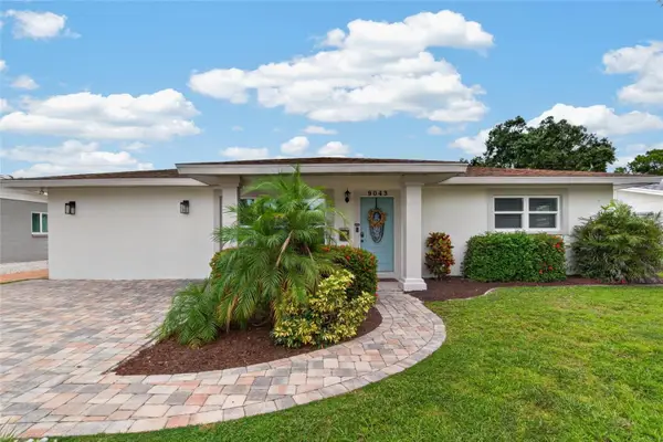 9043 2nd Street N, ST PETERSBURG, FL 33702