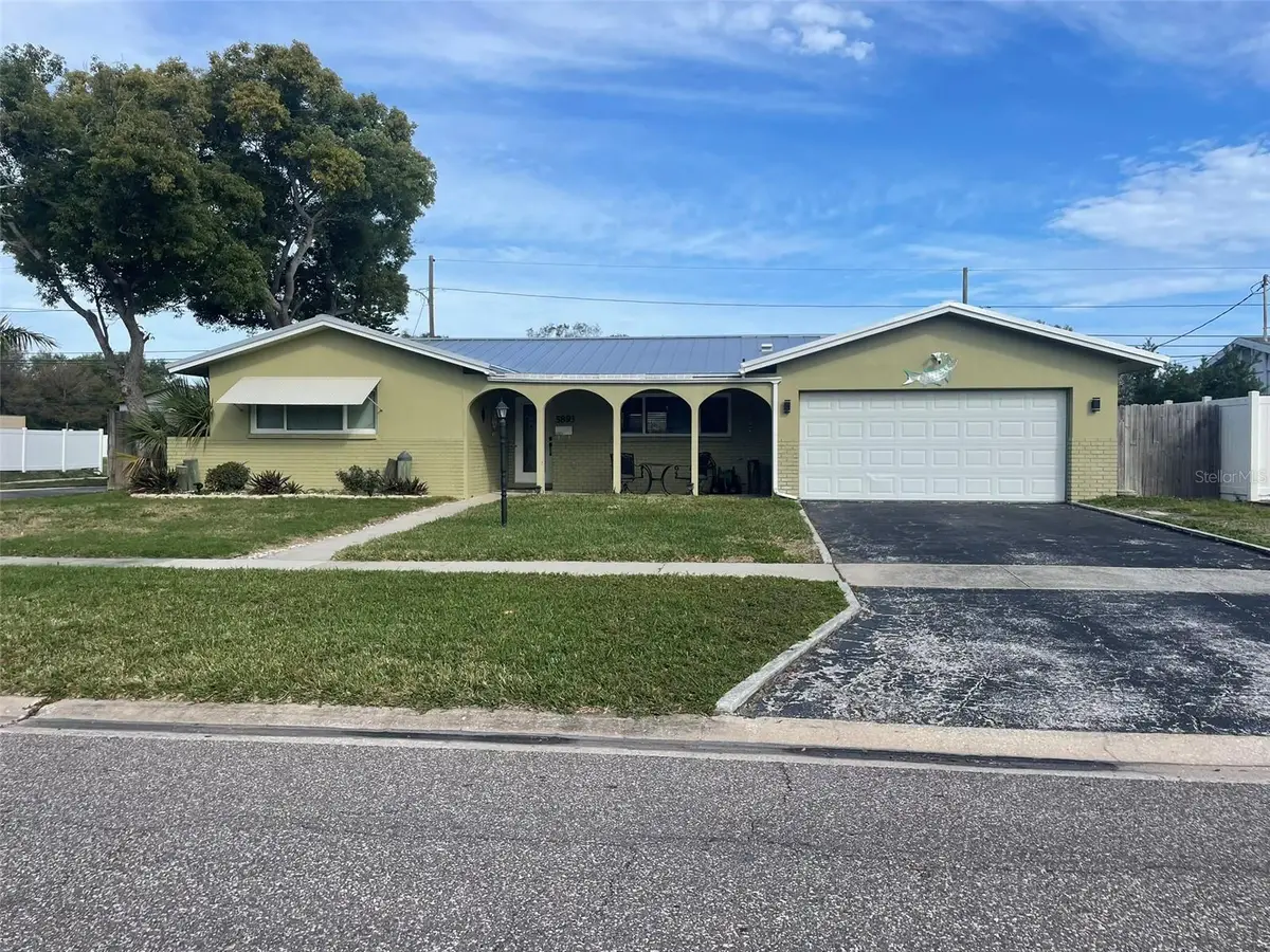 5893 34th Avenue N, Saint Petersburg, FL 33710 - #1