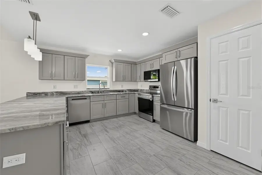 2210 1st Avenue E, Palmetto, FL 34221 - #2