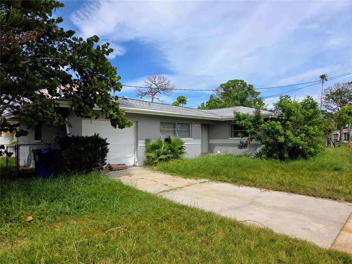 1595 Arizona Avenue Ne, Saint Petersburg, FL 33703 - #1