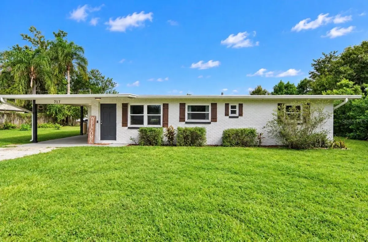 717 W Deer Lake Drive, Lutz, FL 33548 - #1