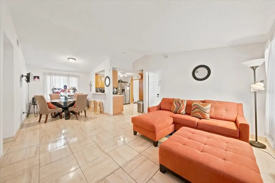 9110 Baymeadow Court, Tampa, FL 33615 - #2