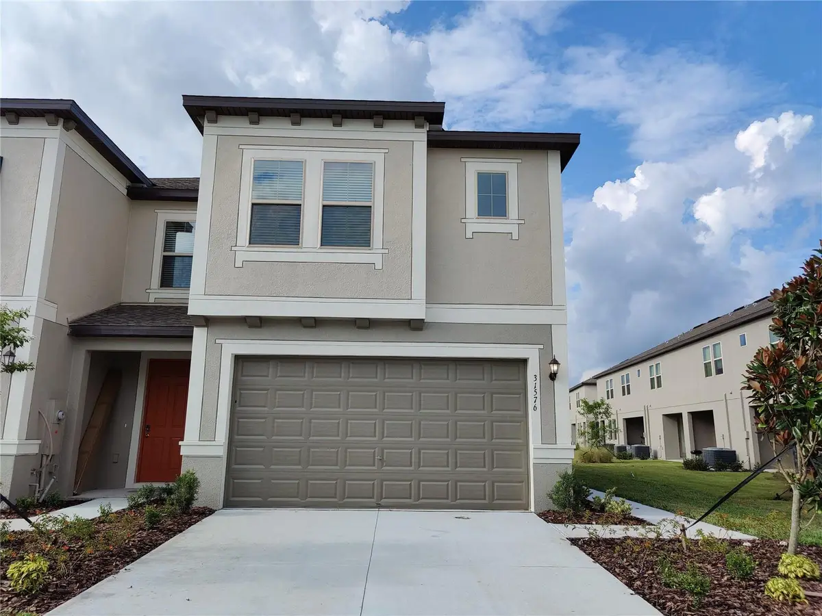 31576 Blue Passing Loop, Wesley Chapel, FL 33545 - #1
