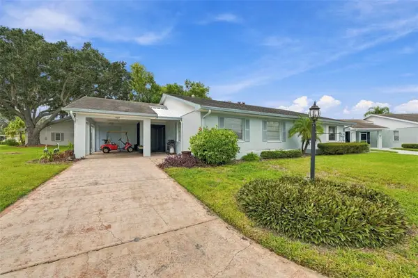 427 Gladstone Place #89, SUN CITY CENTER, FL 33573