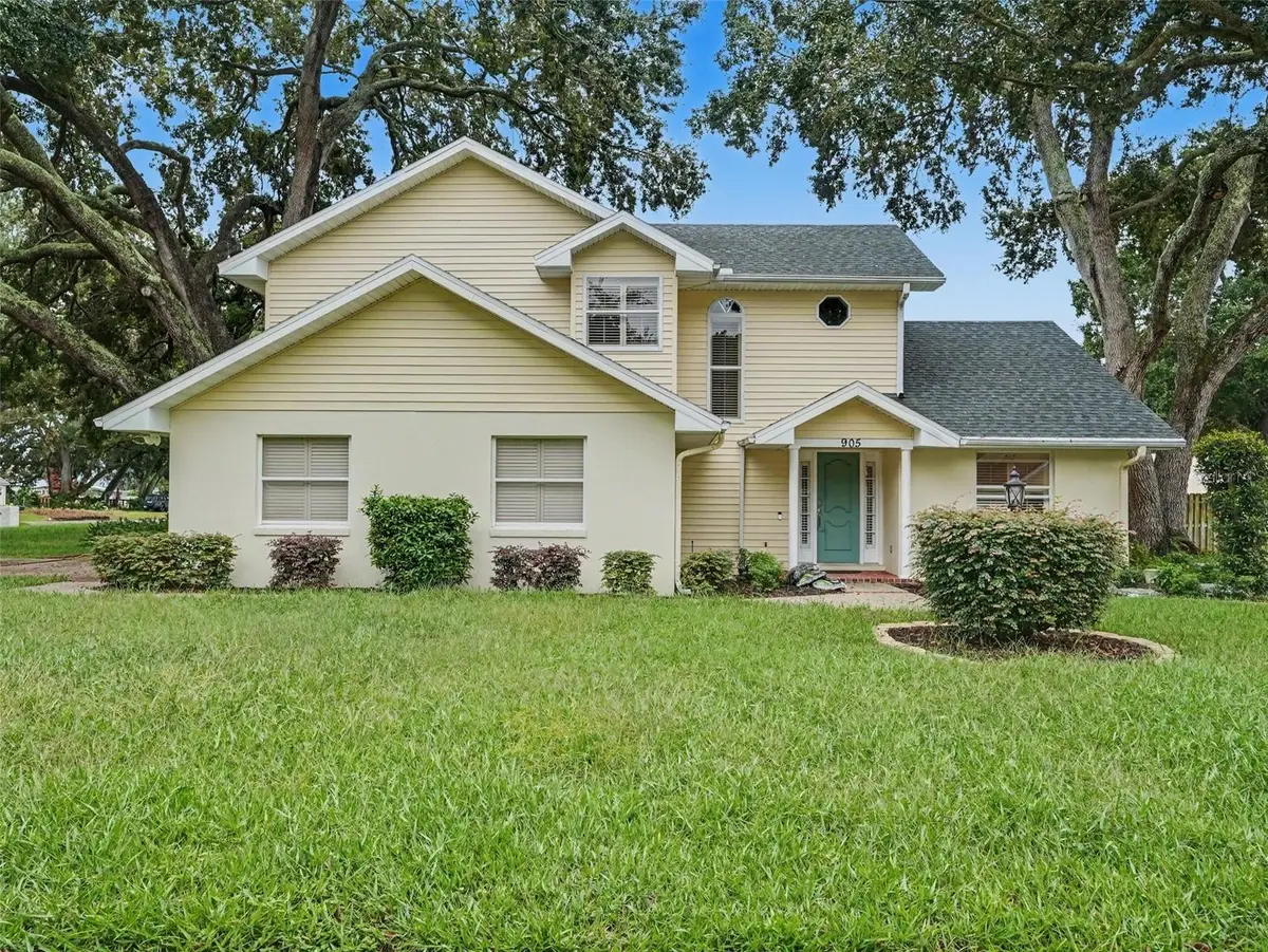 905 Woodrow Drive, Auburndale, FL 33823 - #1