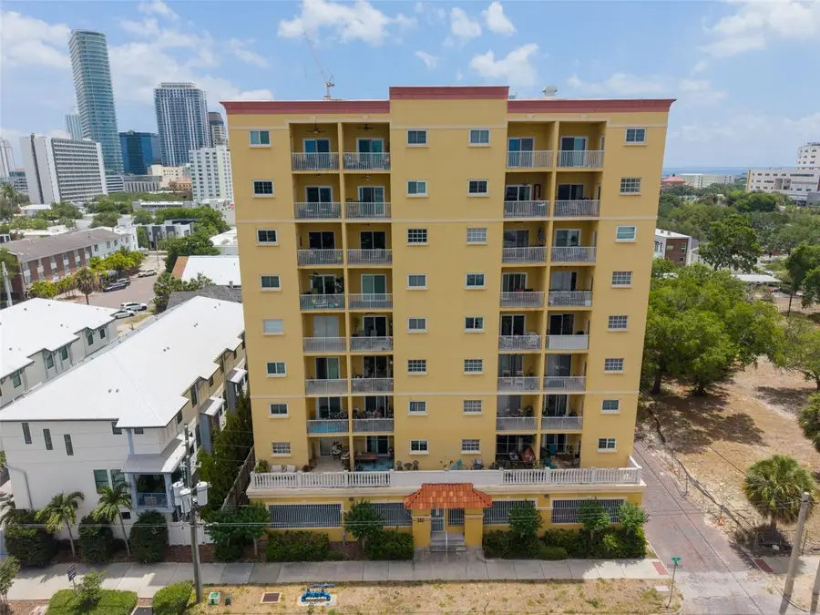 316 8th Street S #604, Saint Petersburg, FL 33701 - #2