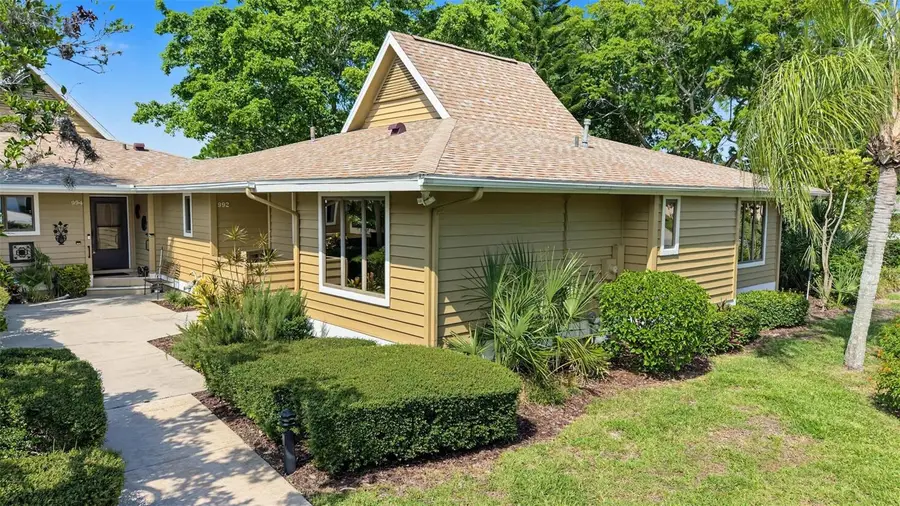 992 Spinnaker Court, Tarpon Springs, FL 34689 - #2