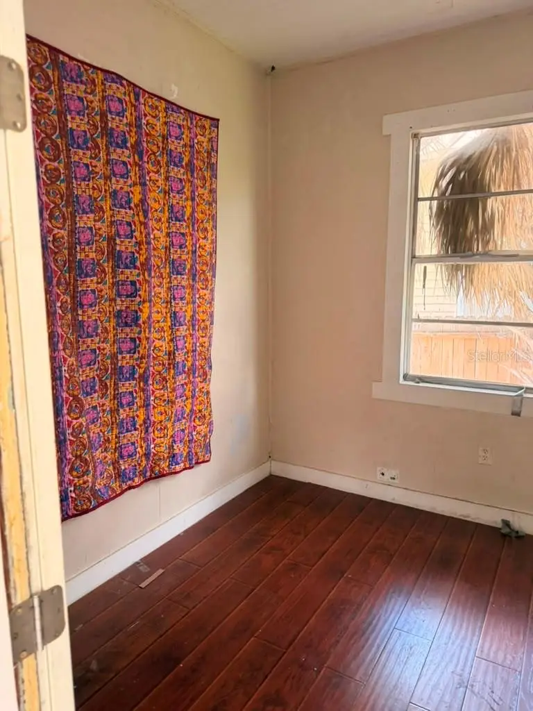2323 W Chestnut Street, Tampa, FL 33607 - #2