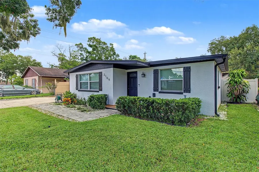 2109 E Flora Street, Tampa, FL 33610 - #2