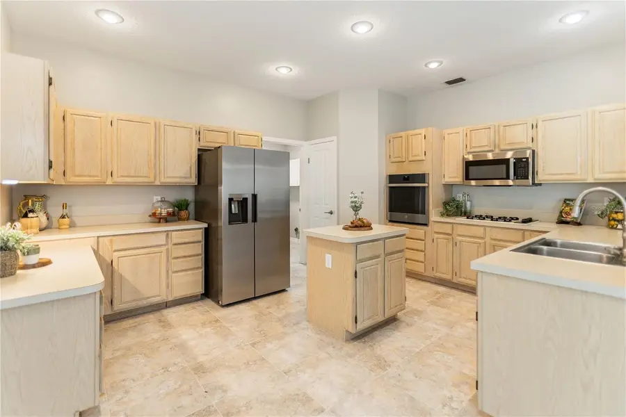 28402 Openfield Loop, Wesley Chapel, FL 33543 - #2