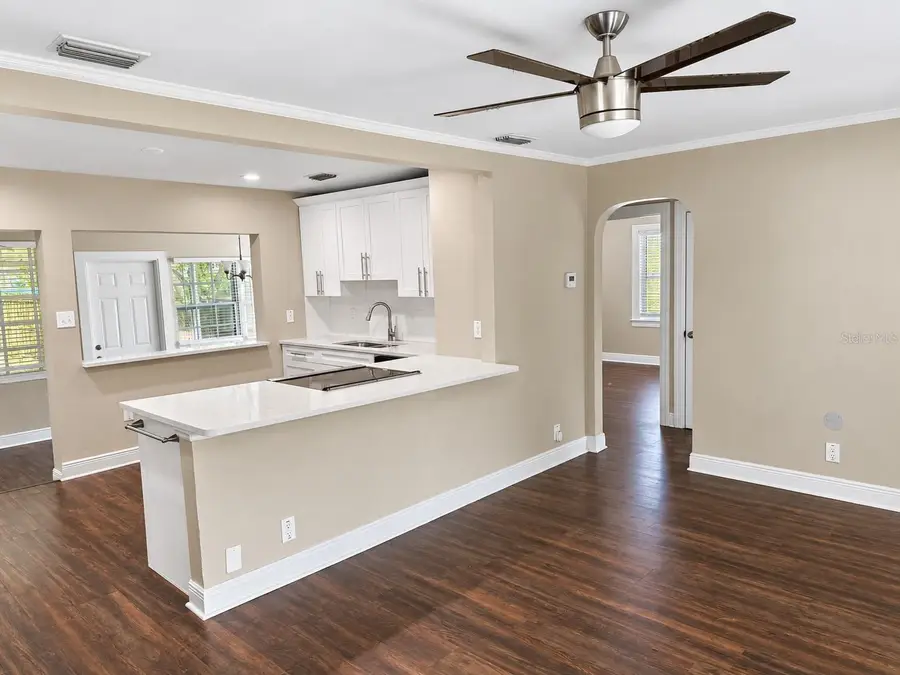 3184 11th Avenue N, Saint Petersburg, FL 33713 - #3