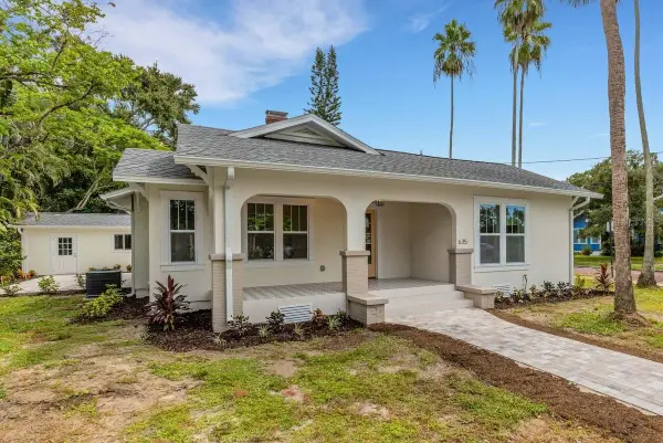 635 Highland Avenue, DUNEDIN, FL 34698