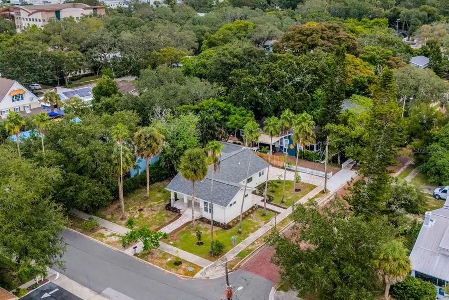 635 Highland Avenue, Dunedin, FL 34698 - #3